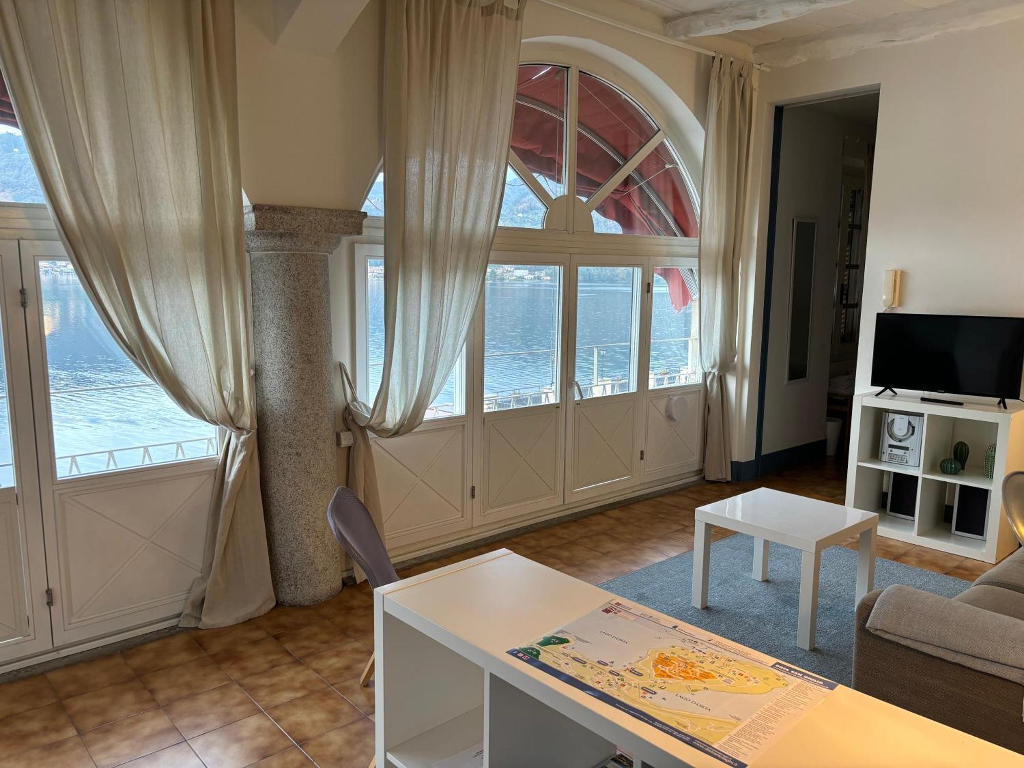 -Ortaflats- Appartamento Gli Archi Orta San Giulio Luaran gambar