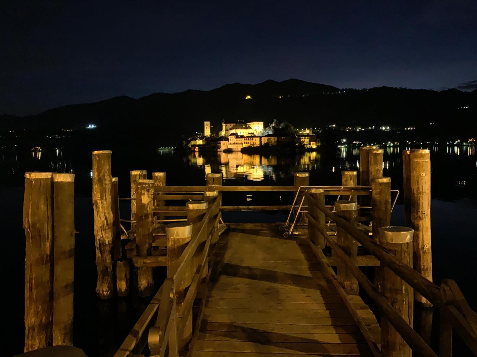 -Ortaflats- Appartamento Gli Archi Orta San Giulio Luaran gambar